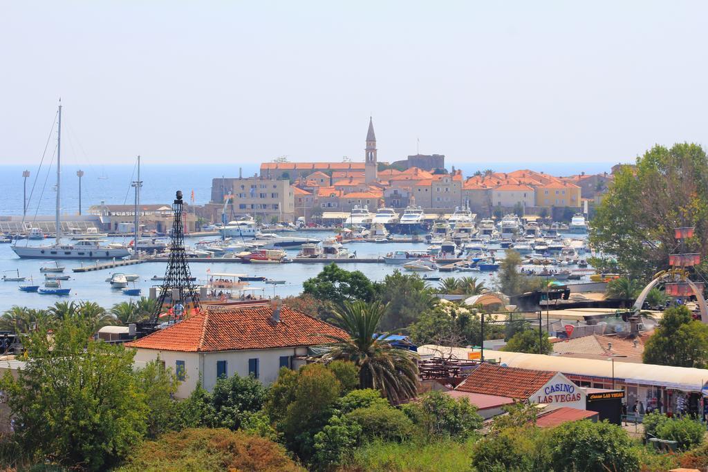 Karina Apartment Budva Phòng bức ảnh